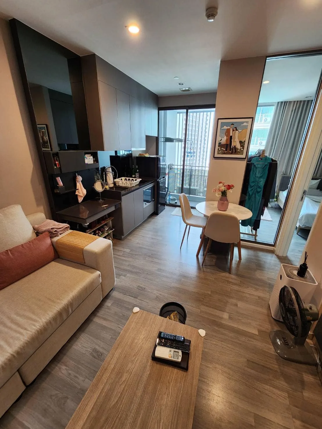 Property photos for The Room Sukhumvit 69