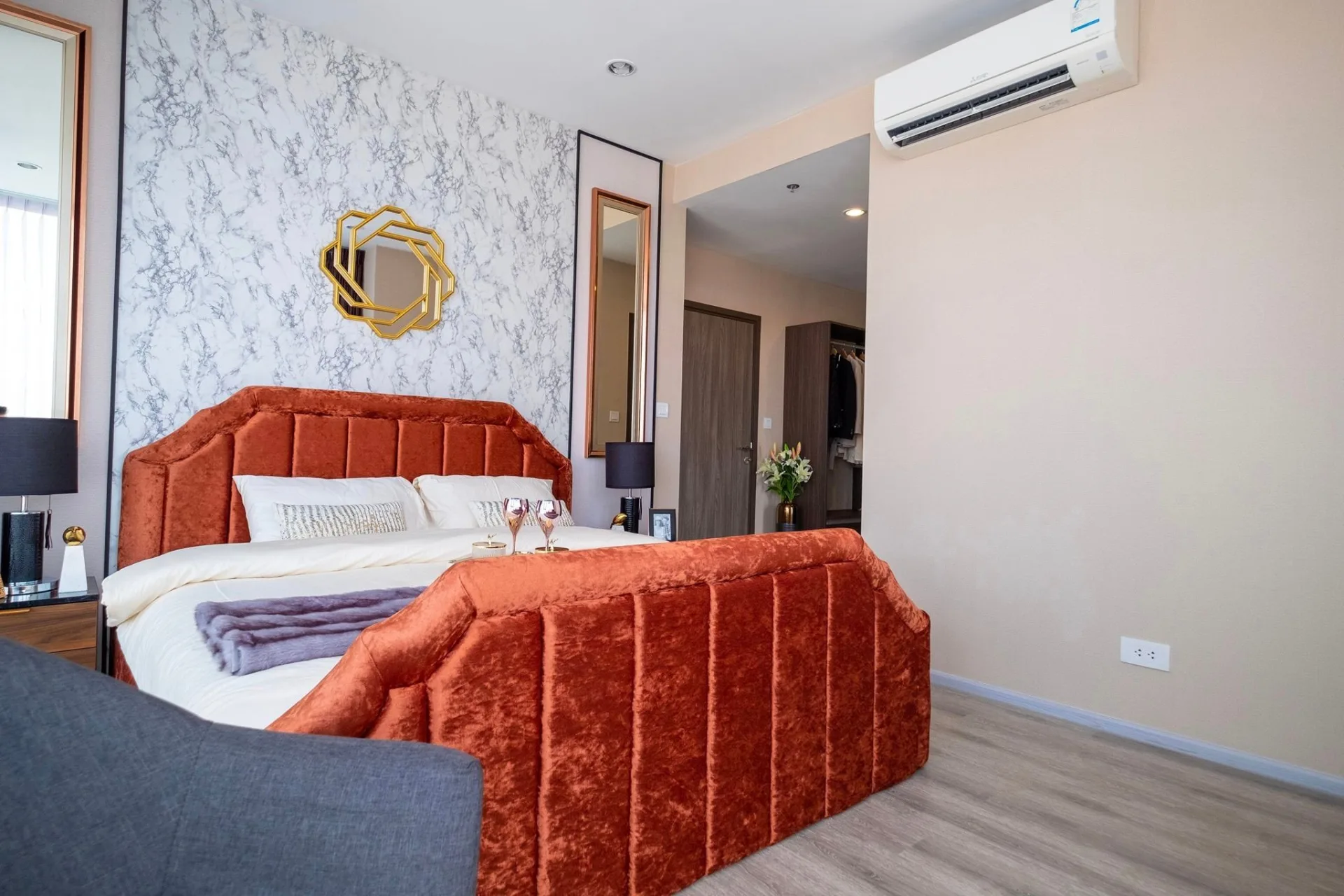 Property photos for IDEO Mobi Sukhumvit 66