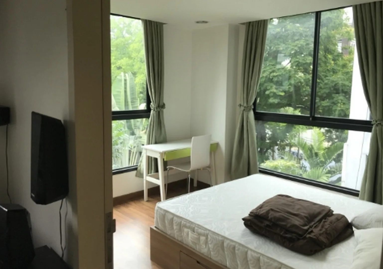 Property photos for Zenith Place Sukhumvit 42