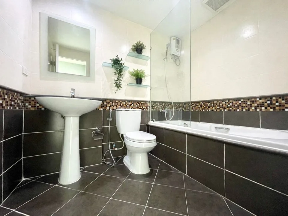 Property photos for The Waterford Sukhumvit 50 Onnut