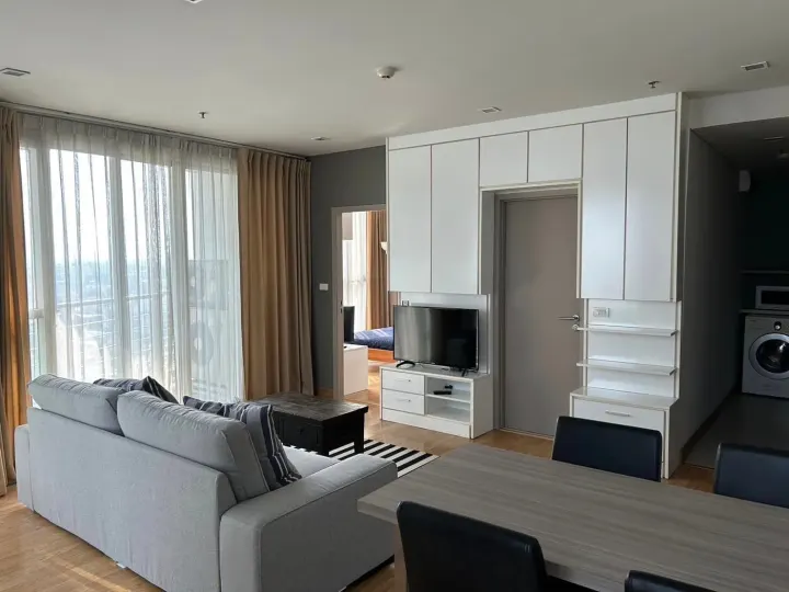 Property photos for Le Luk