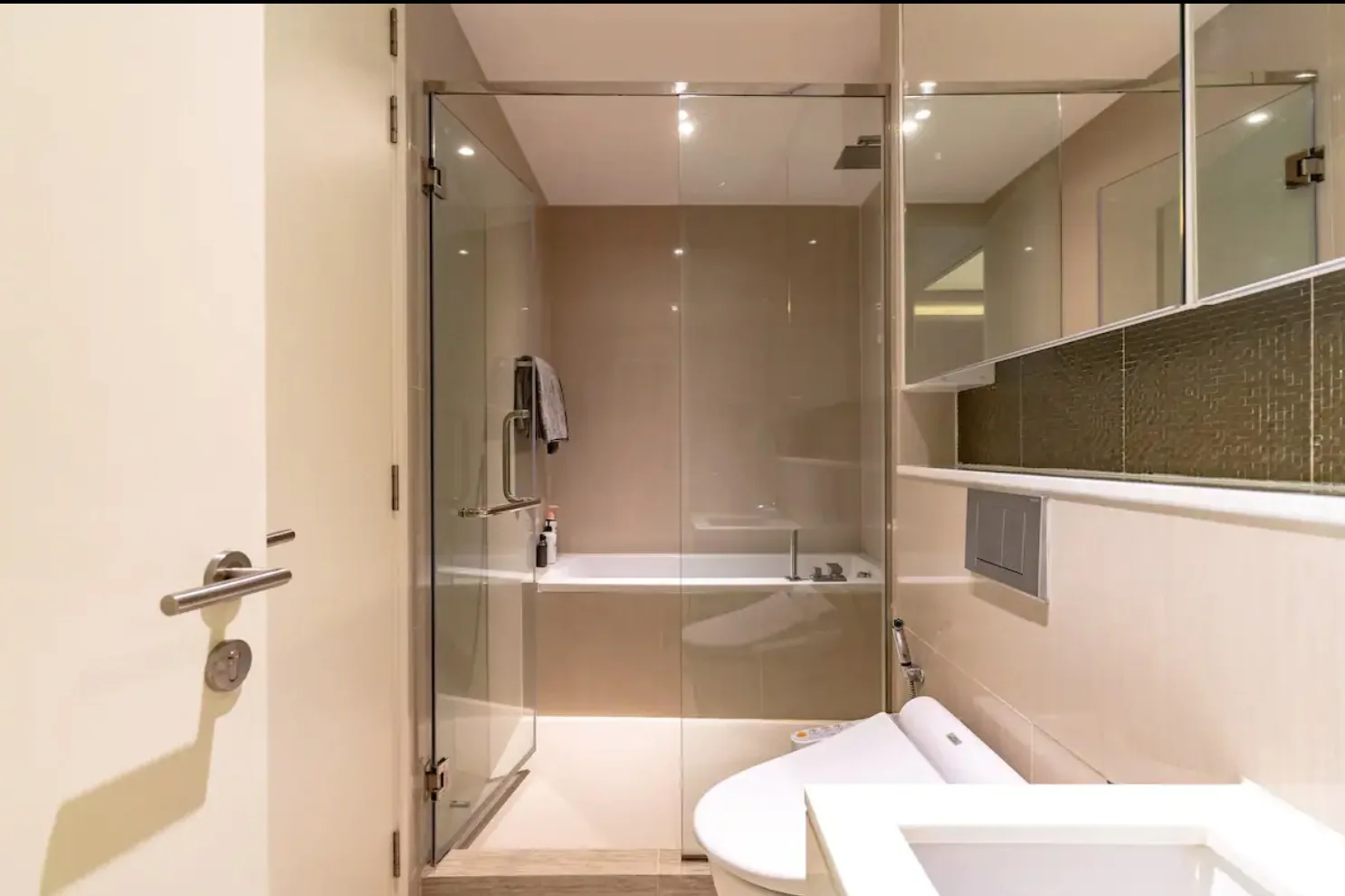Property photos for H Sukhumvit 43
