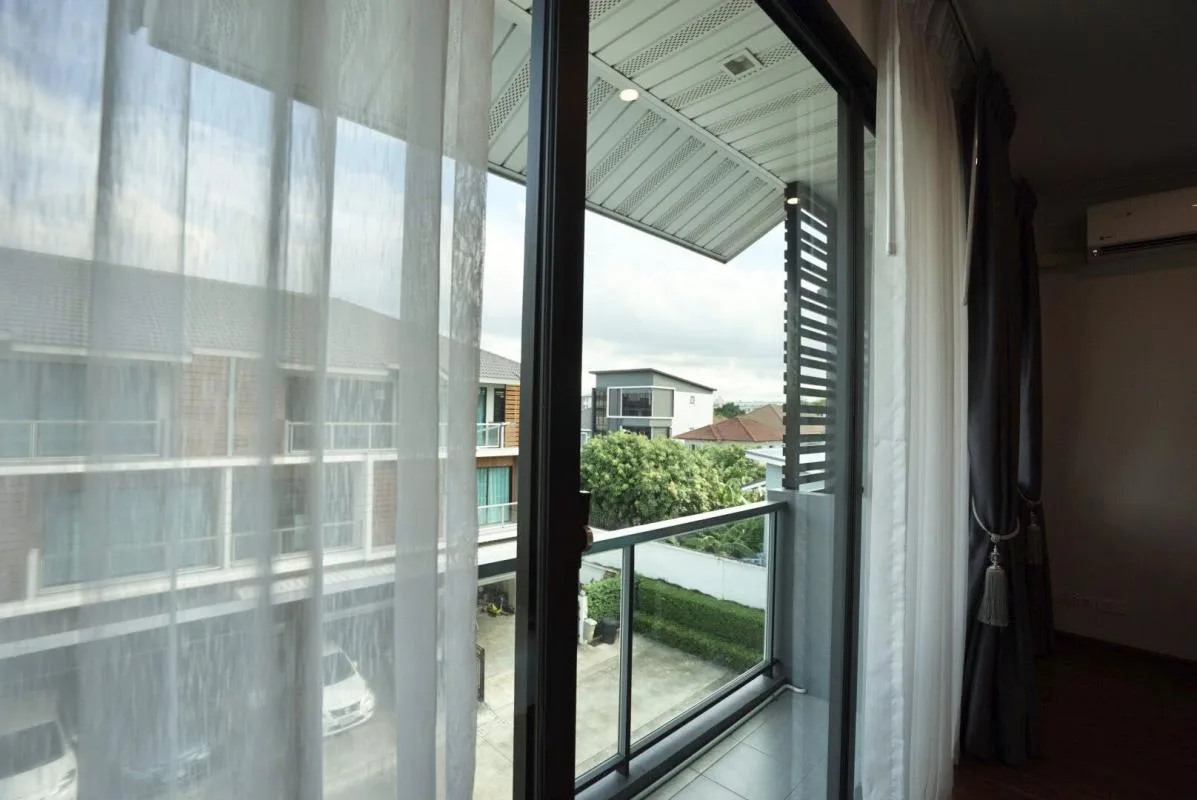 Property photos for Supalai Essence Ladprao