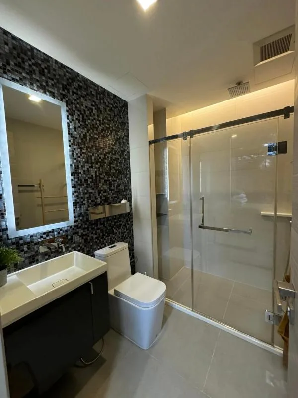 Property photos for The Room Sathorn - St.Louis