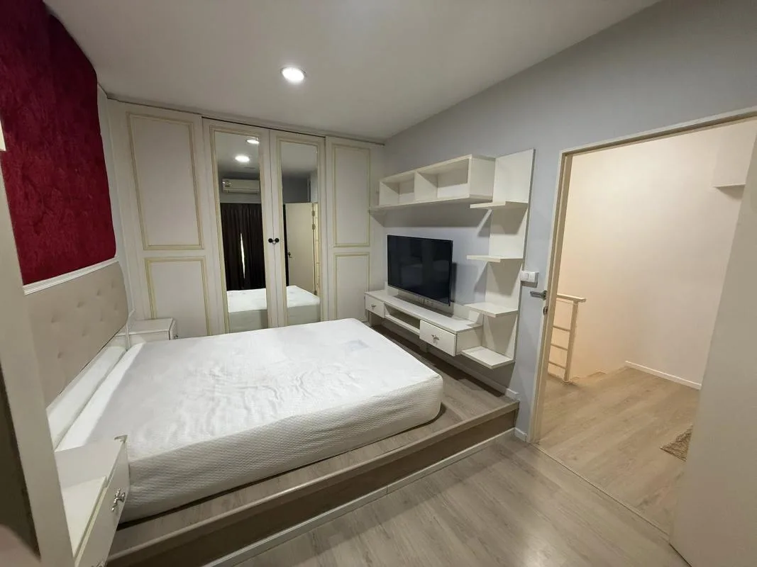 Property photos for Baan Klang Muang Sukhumvit 77