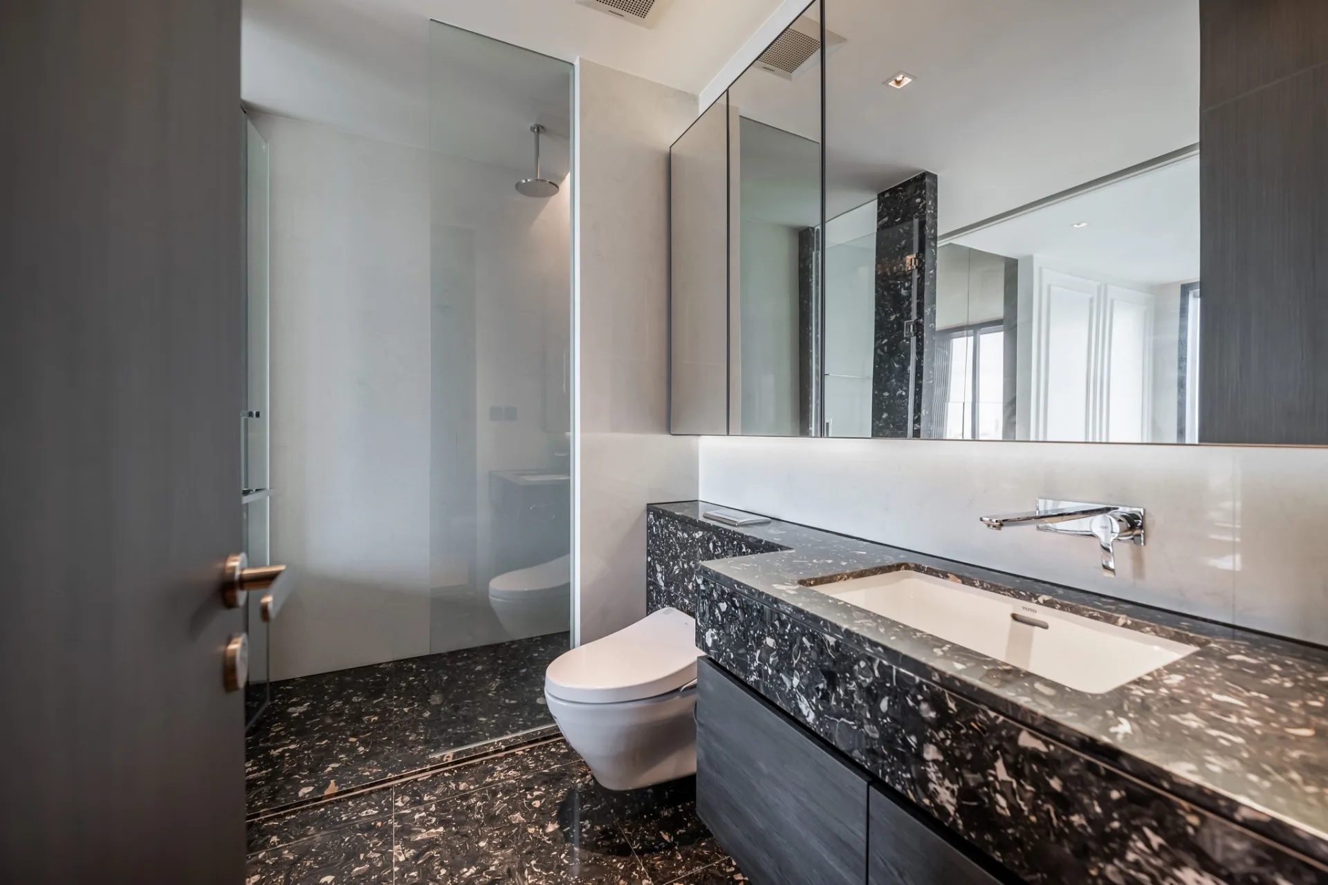 Property photos for BEATNIQ Sukhumvit 32