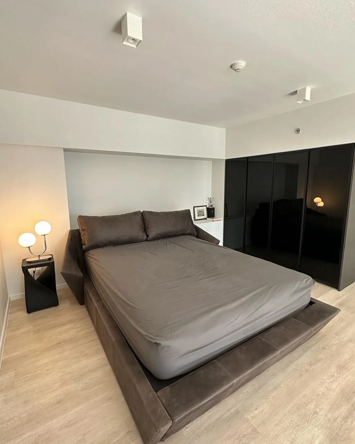 Property photos for The Lofts Silom