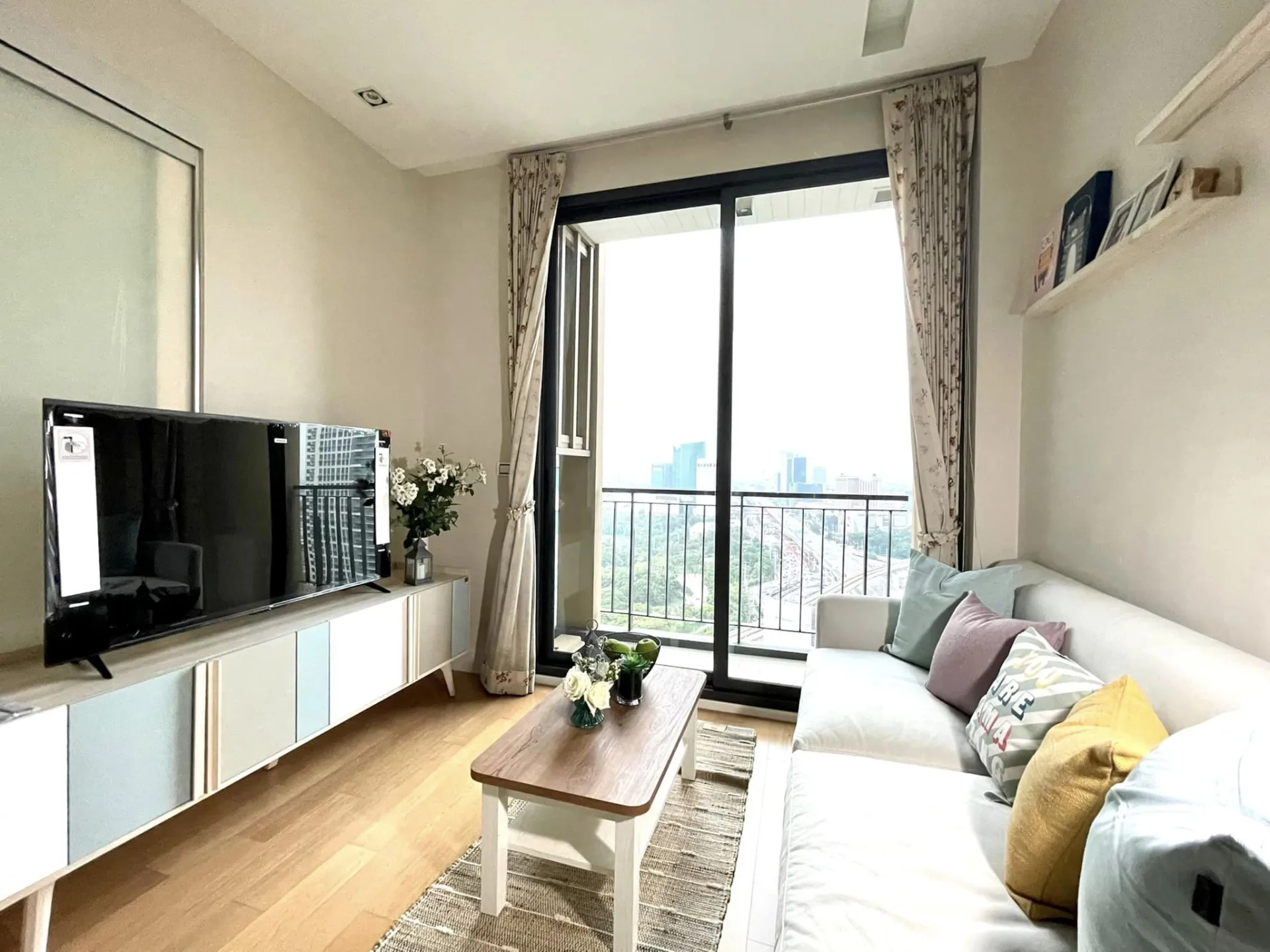 Property photos for Equinox