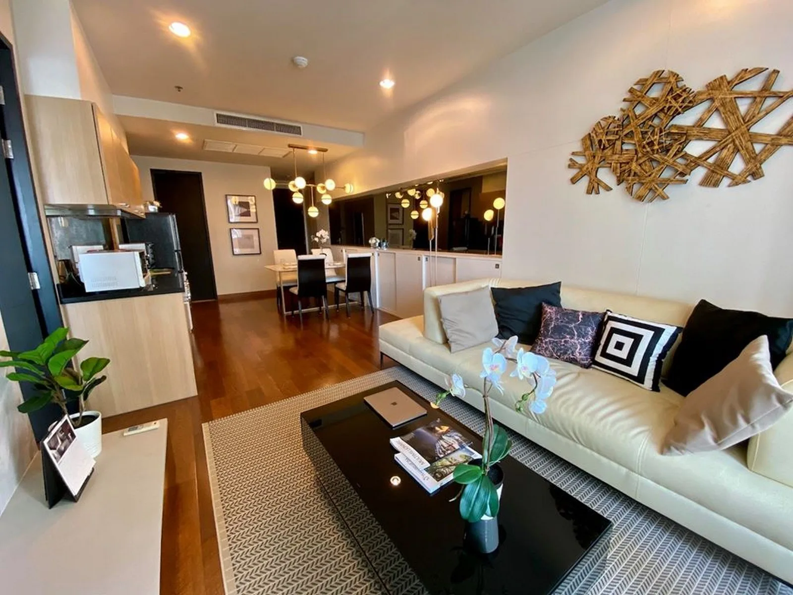 Property photos for The Address Chidlom