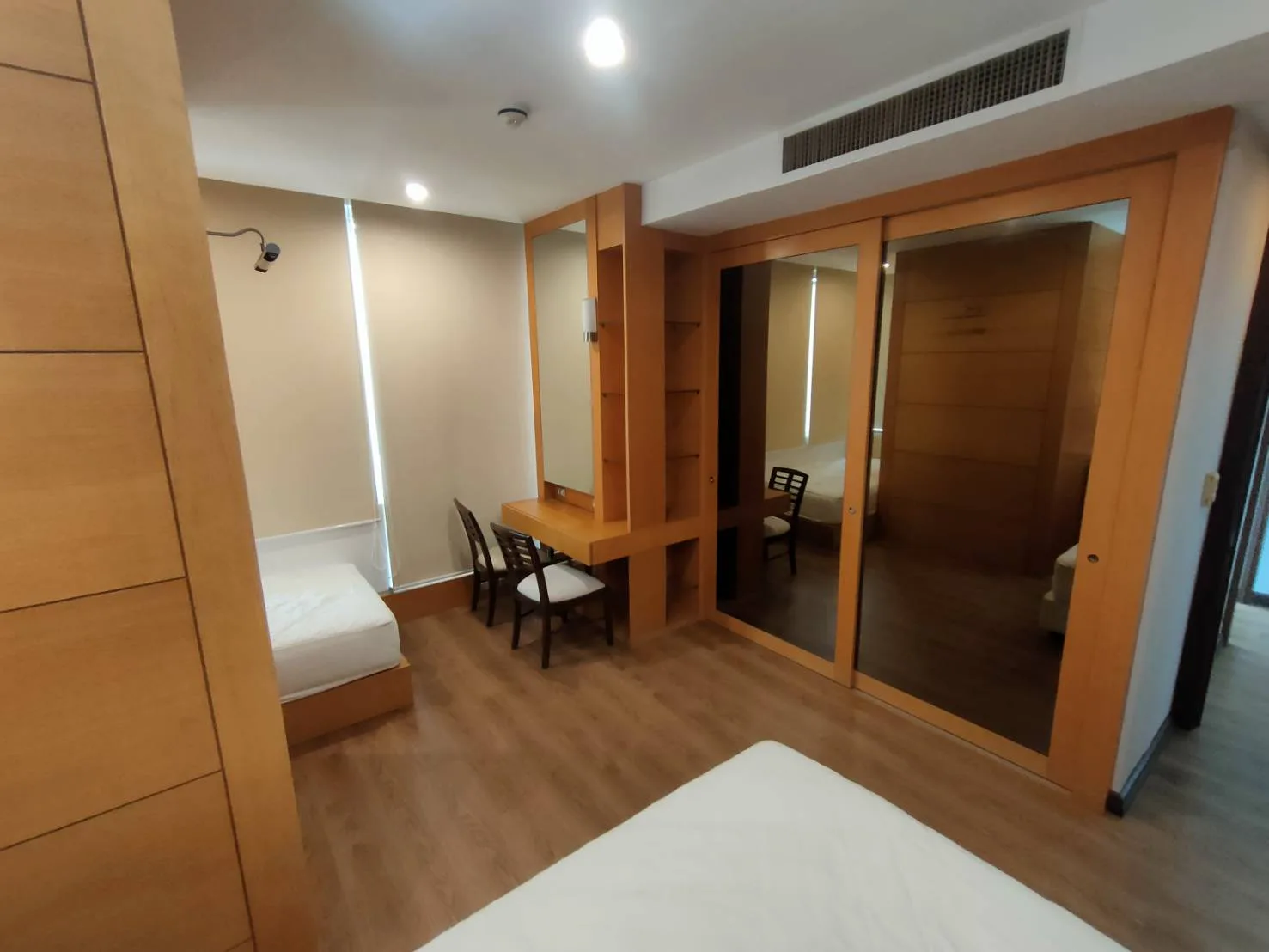 Property photos for Sky Villas Sathorn