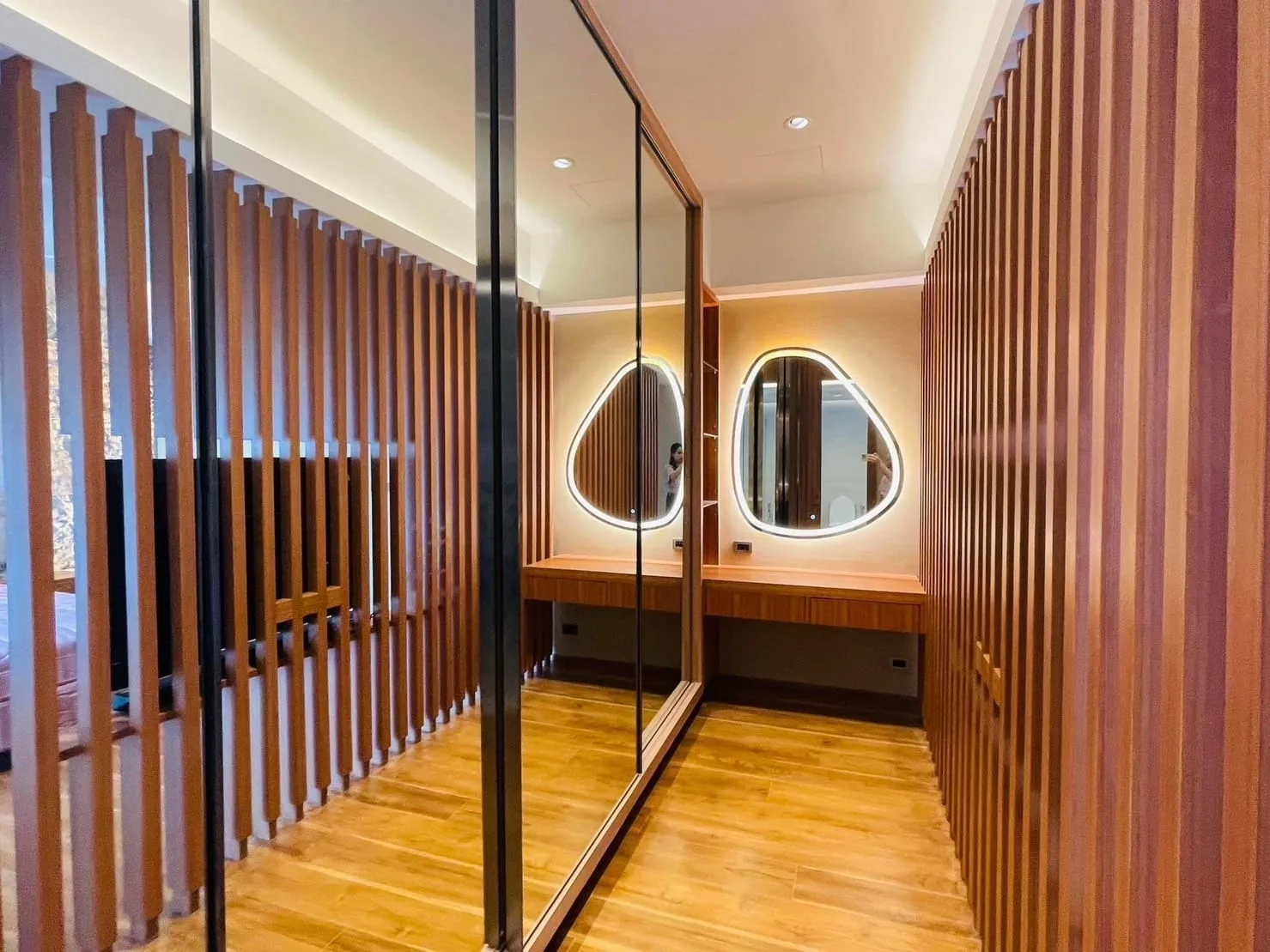 Property photos for Phatsana Garden
