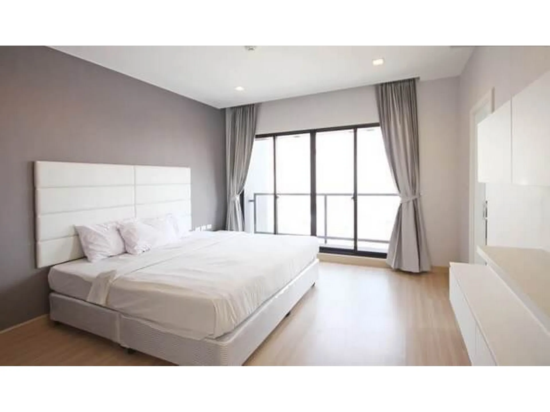 Property photos for Urbano Absolute Sathon - Taksin