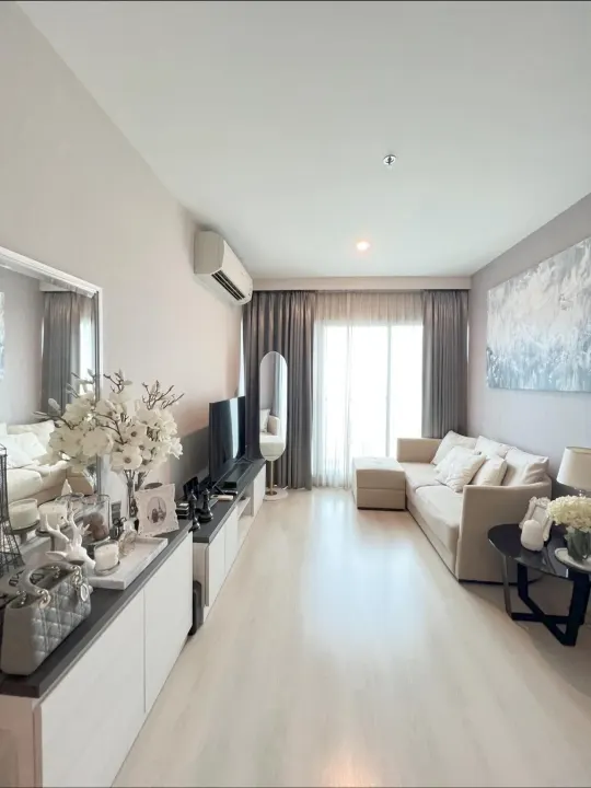 Property photos for Life Ratchadapisek