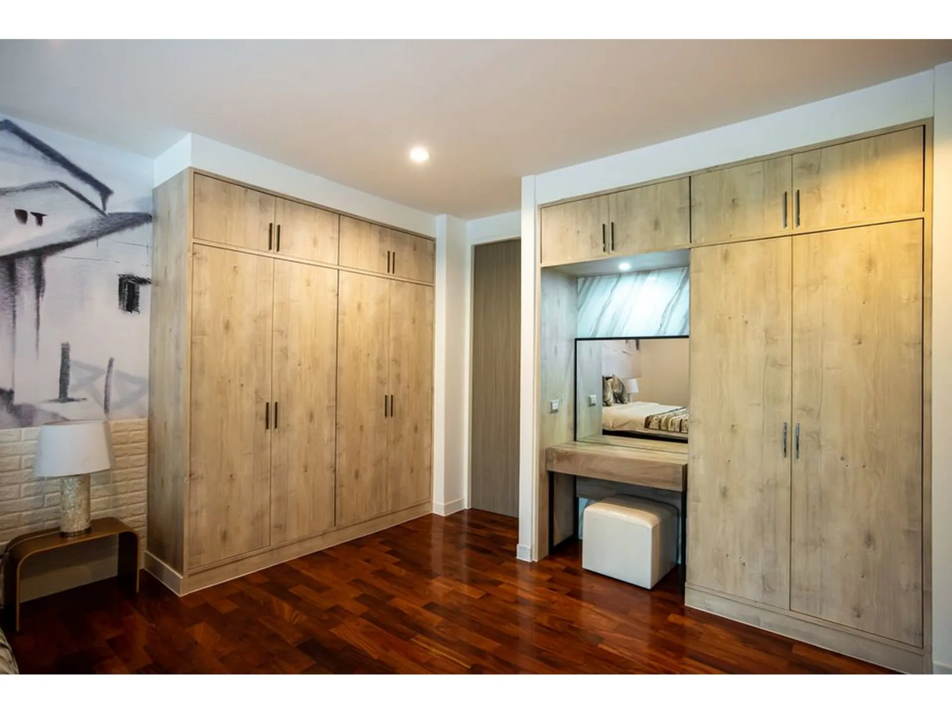Property photos for Benviar Tonson Residence