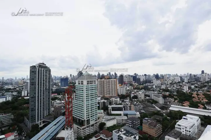 Property photos for The Room Sukhumvit 69