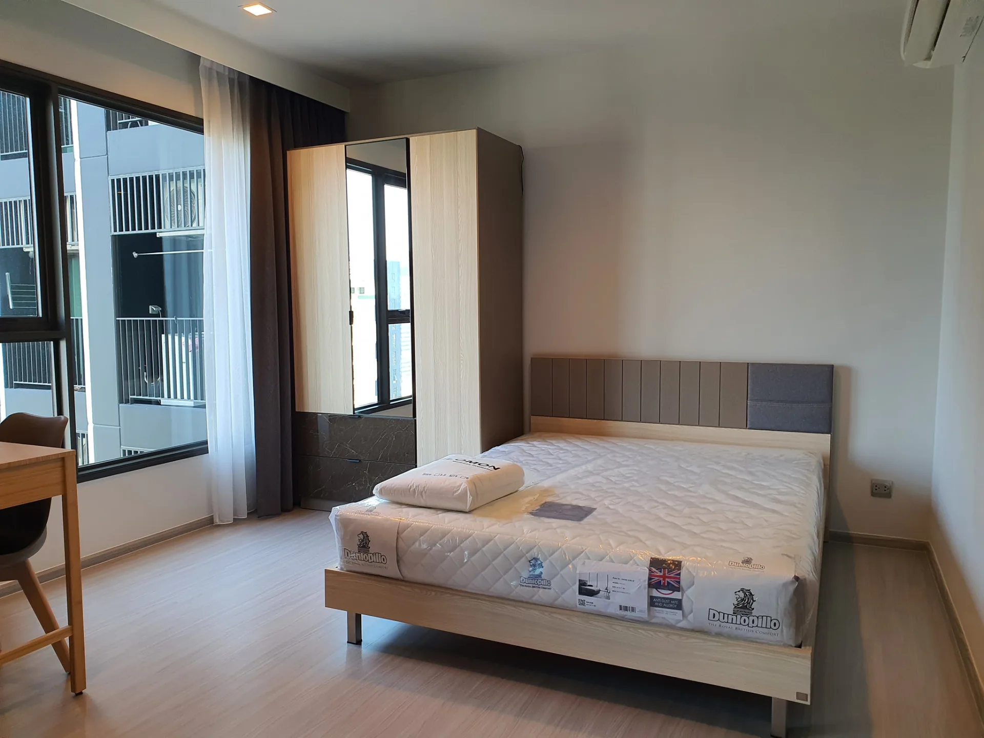Property photos for LIFE Asoke - Rama 9