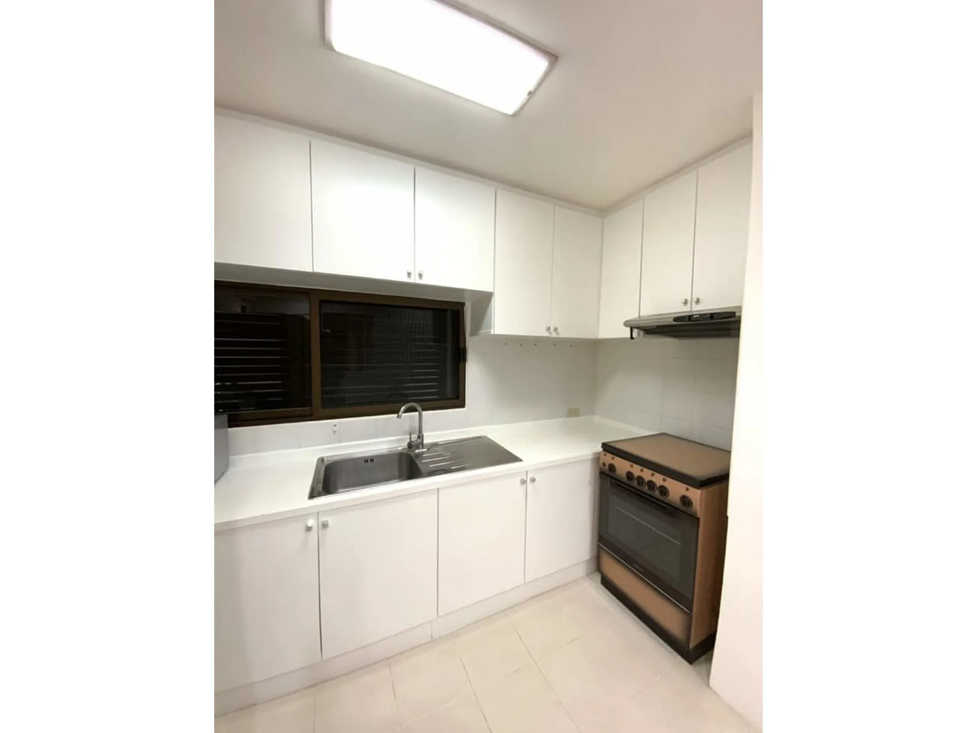 Property photos for Acadamia Grand Tower