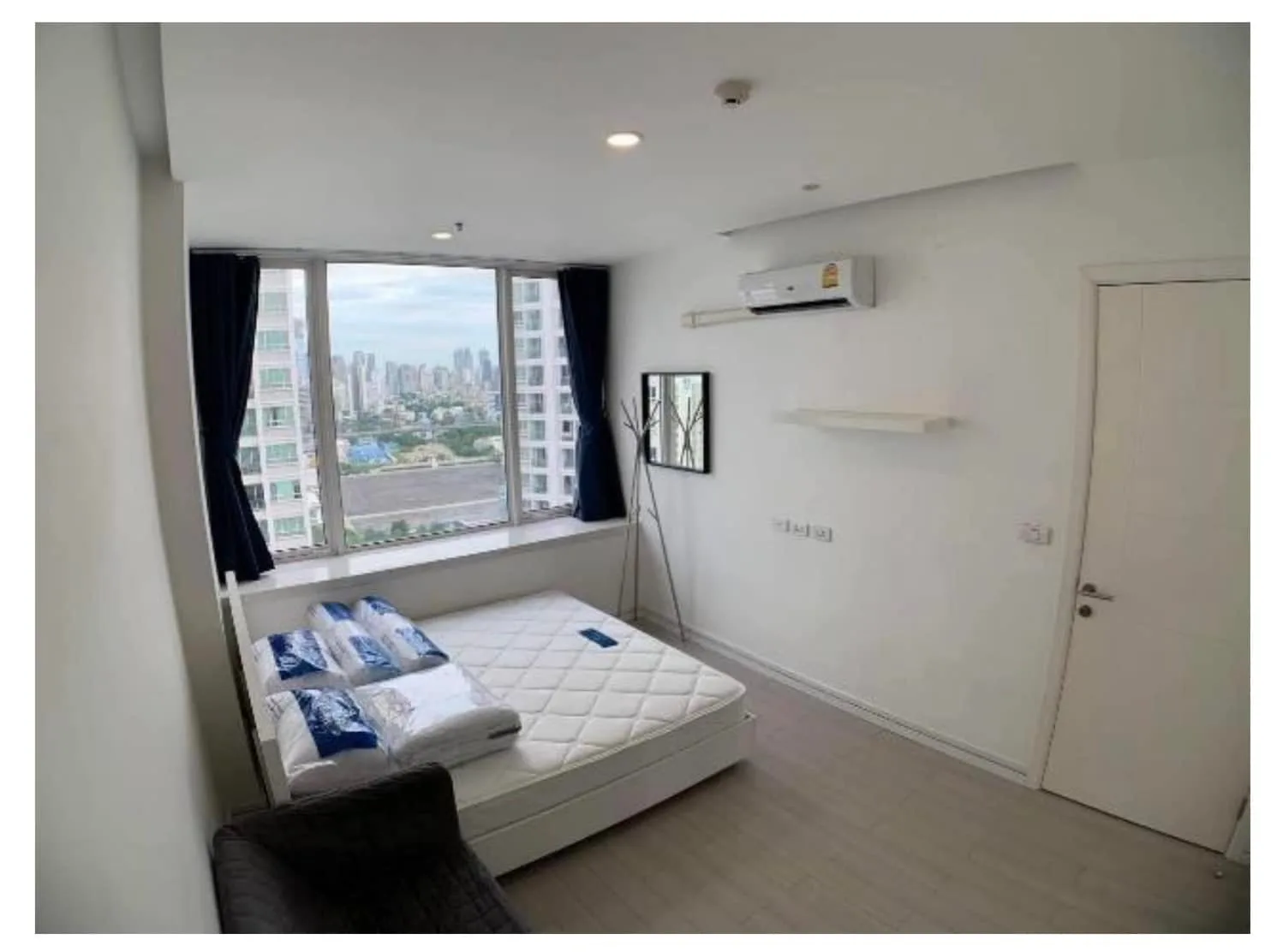 Property photos for Tc Green Rama 9