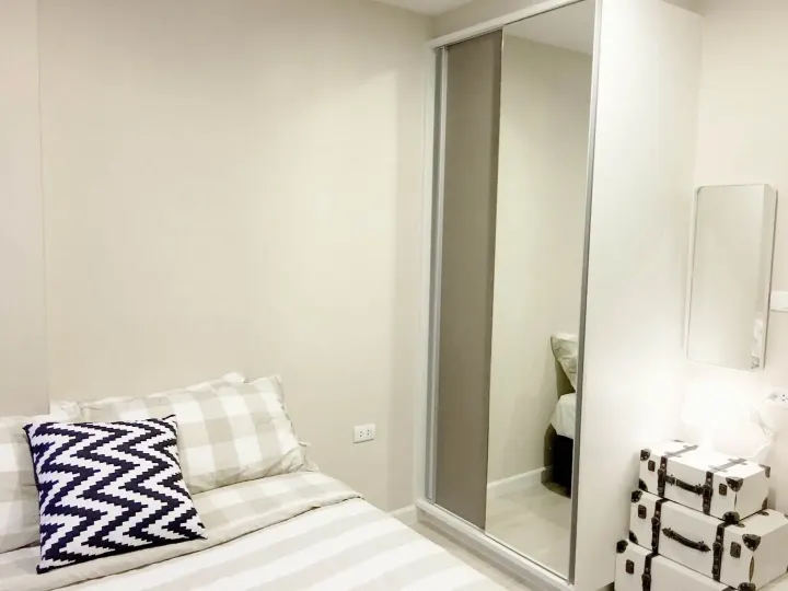Property photos for Metro Luxe Rama 4