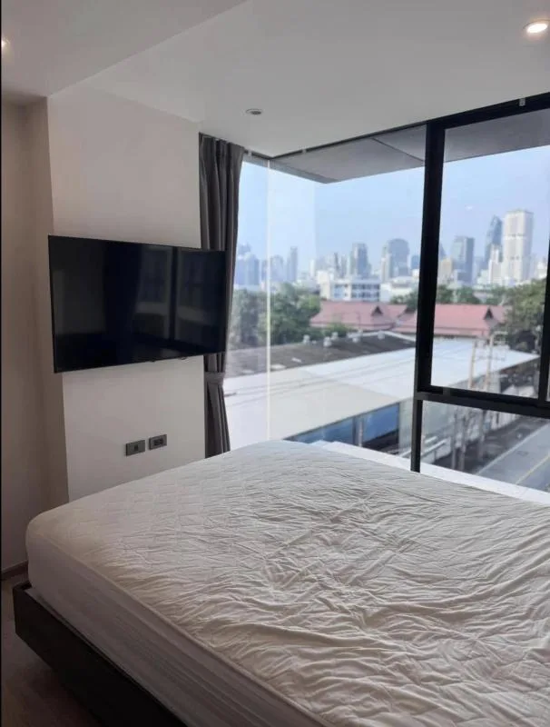 Property photos for 168 Sukhumvit 36