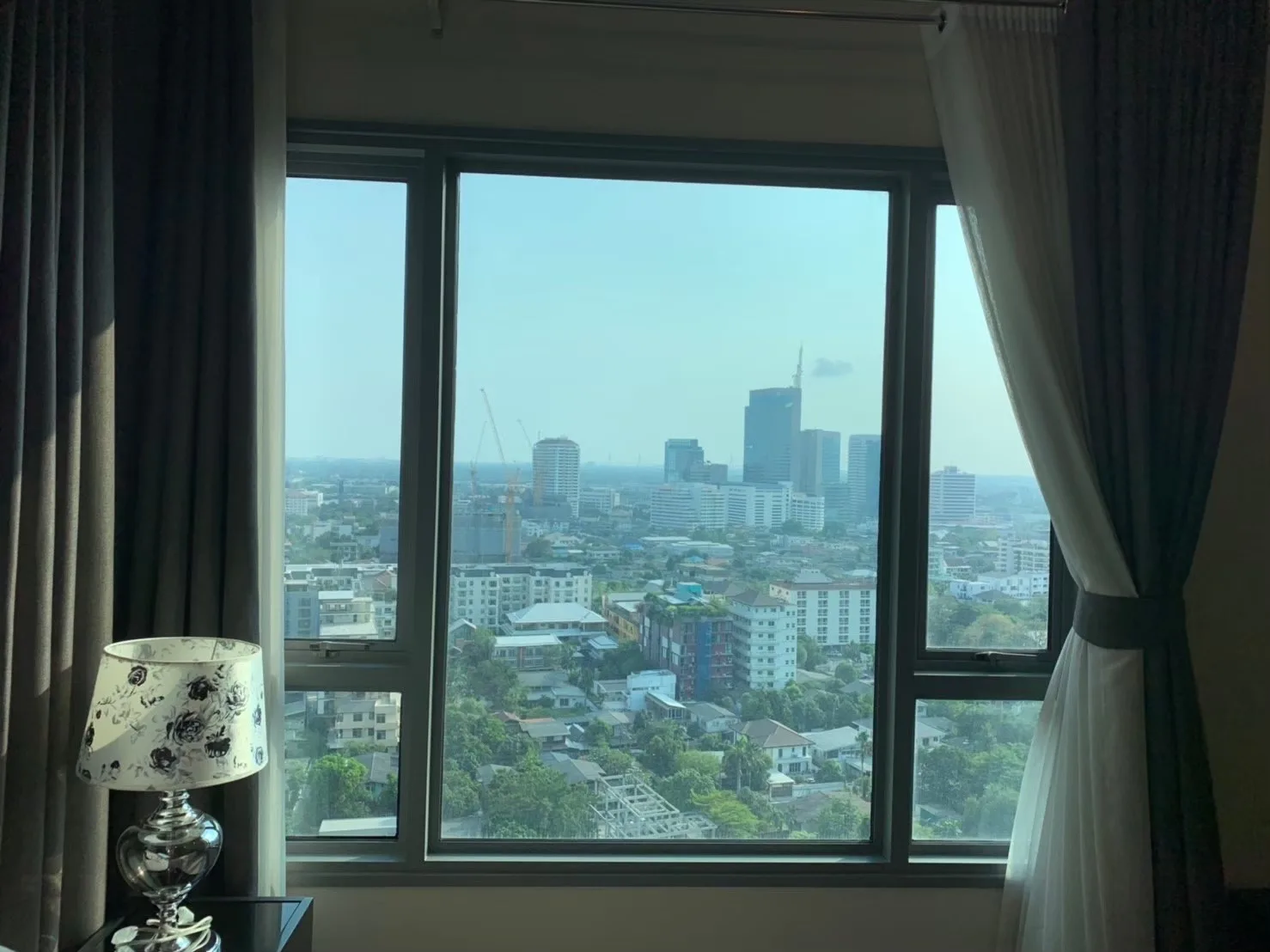 Property photos for The Crest Sukhumvit 34