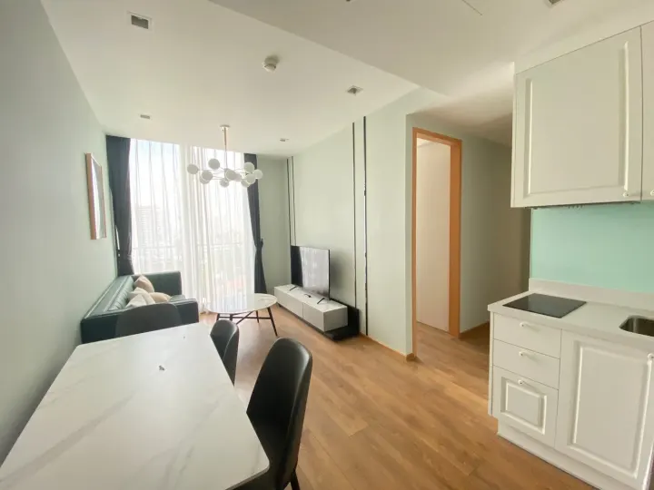 Property photos for Noble BE 33