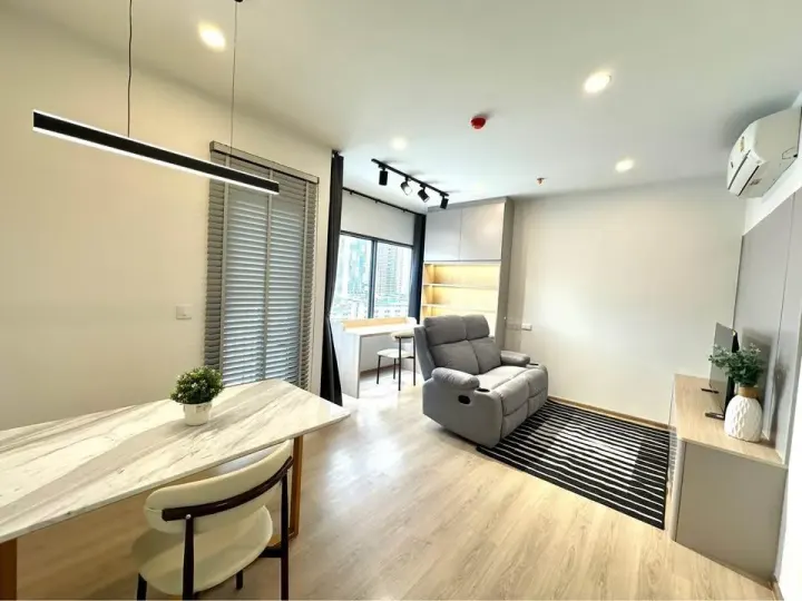 Property photos for Life Rama 4 - Asoke