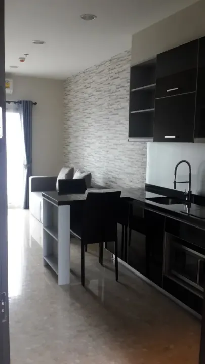 Property photos for The Crest Sukhumvit 34