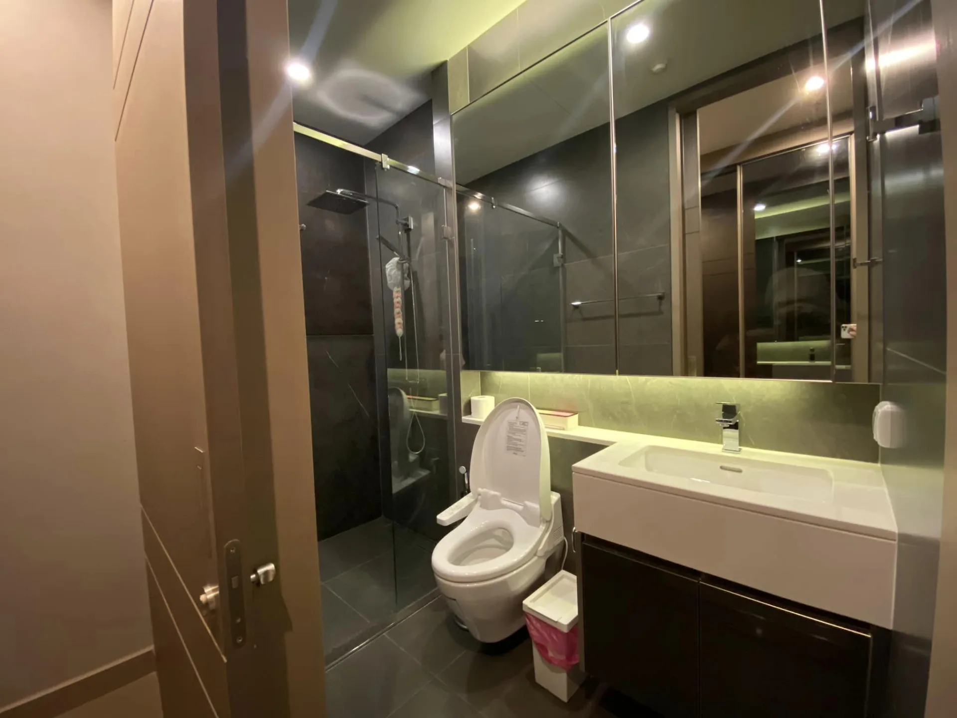 Property photos for The Esse at Singha Complex
