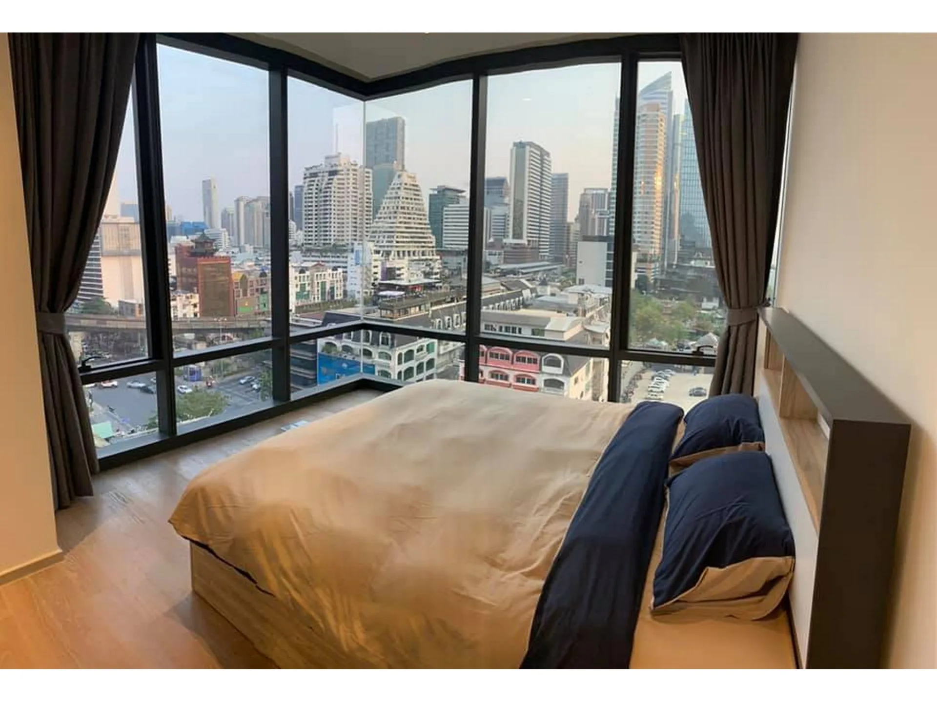 Property photos for Ashton Silom