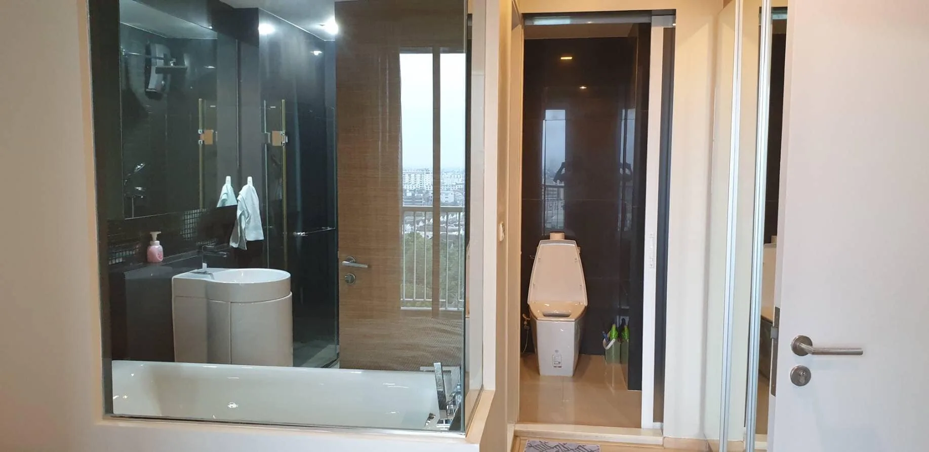 Property photos for Rhythm Sukhumvit 50