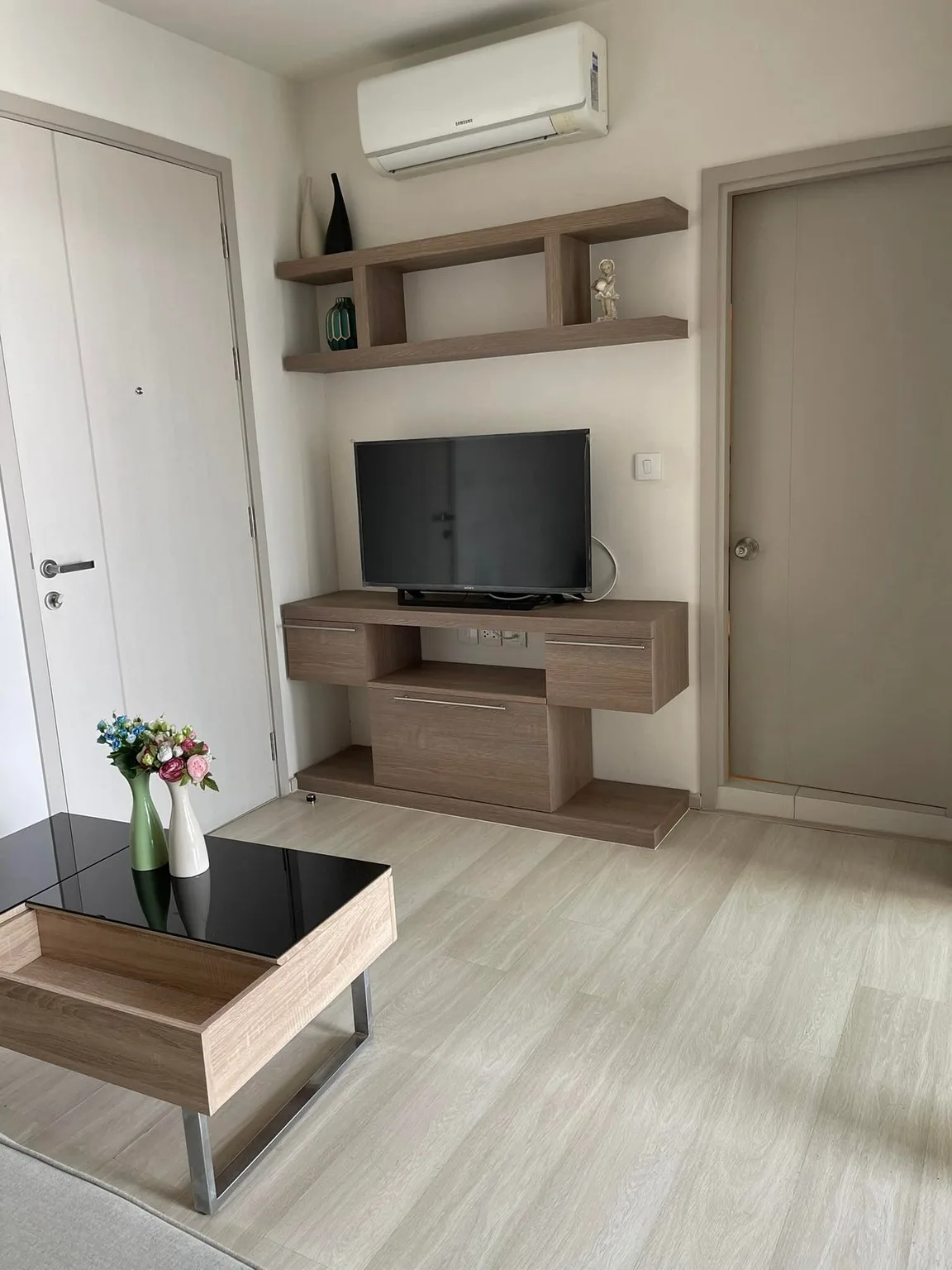Property photos for Life Sukhumvit 48
