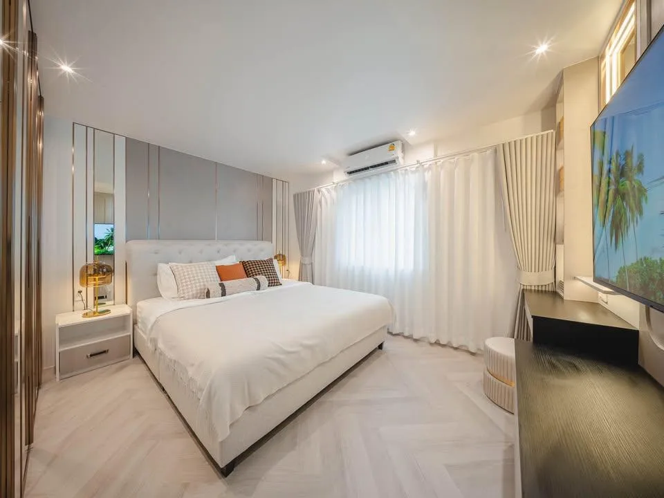 Property photos for Fortune Condo Town
