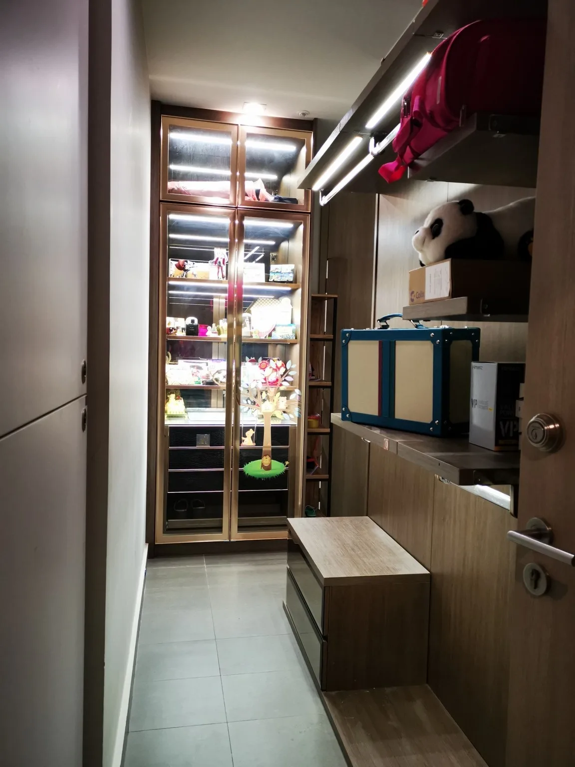 Property photos for Noble Ploenchit