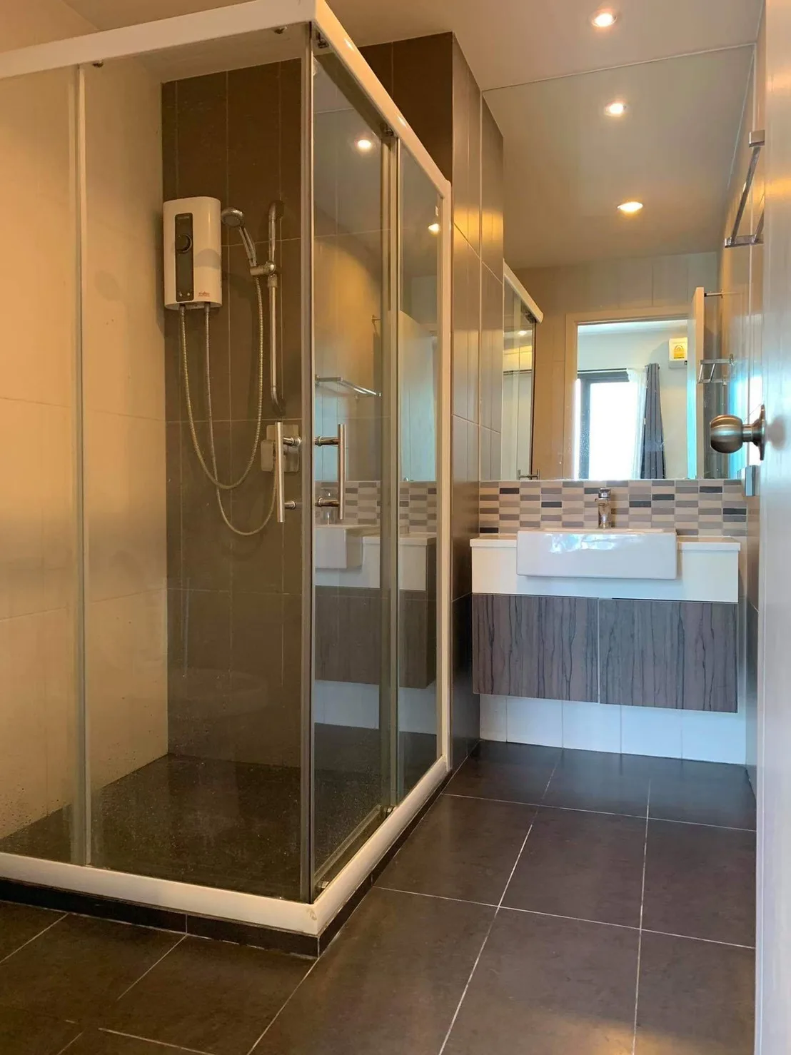 Property photos for Centric Scene Aree 2