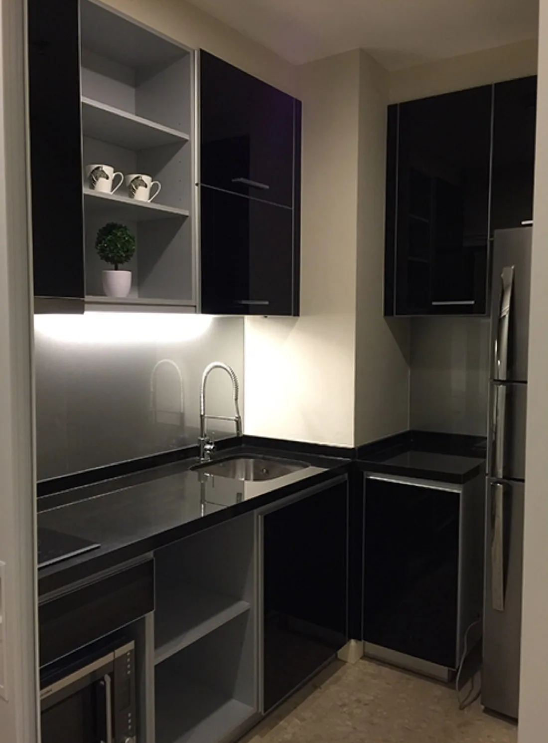 Property photos for The Crest Sukhumvit 34