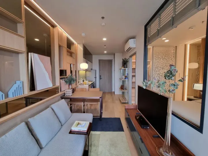 Property photos for The Issara Sathorn