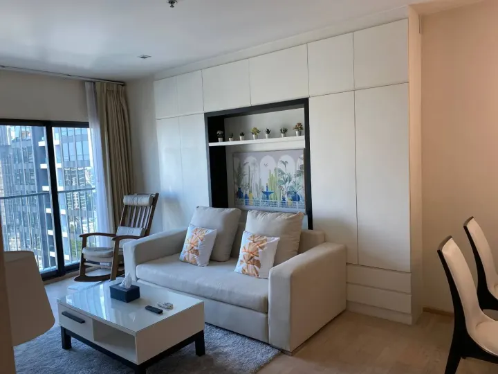 Property photos for Noble Remix