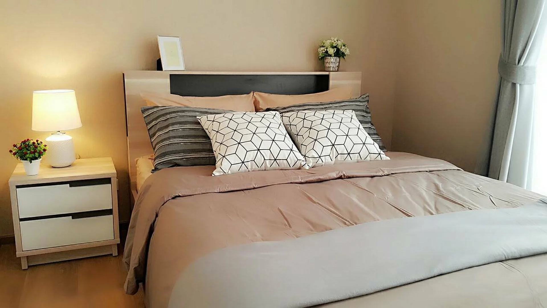 Property photos for Park Origin Phromphong