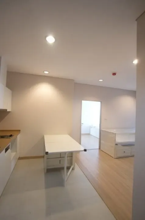Property photos for Intro Phaholyothin - Pradipat