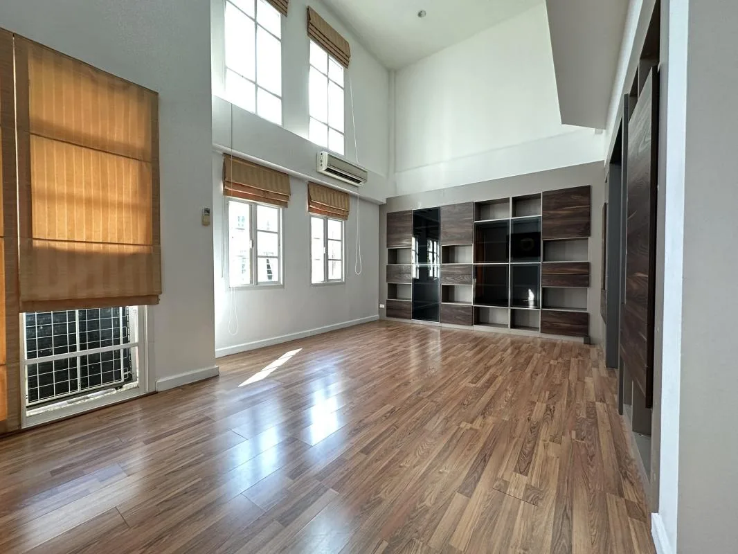 Property photos for Plus City Park Sukhumvit 101/1