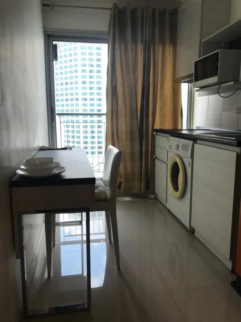 Property photos for Life Ratchadapisek