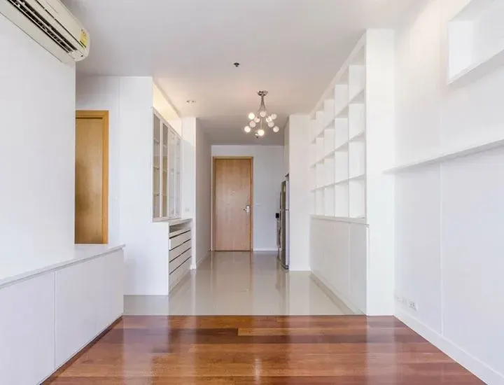 Property photos for Circle Condominium