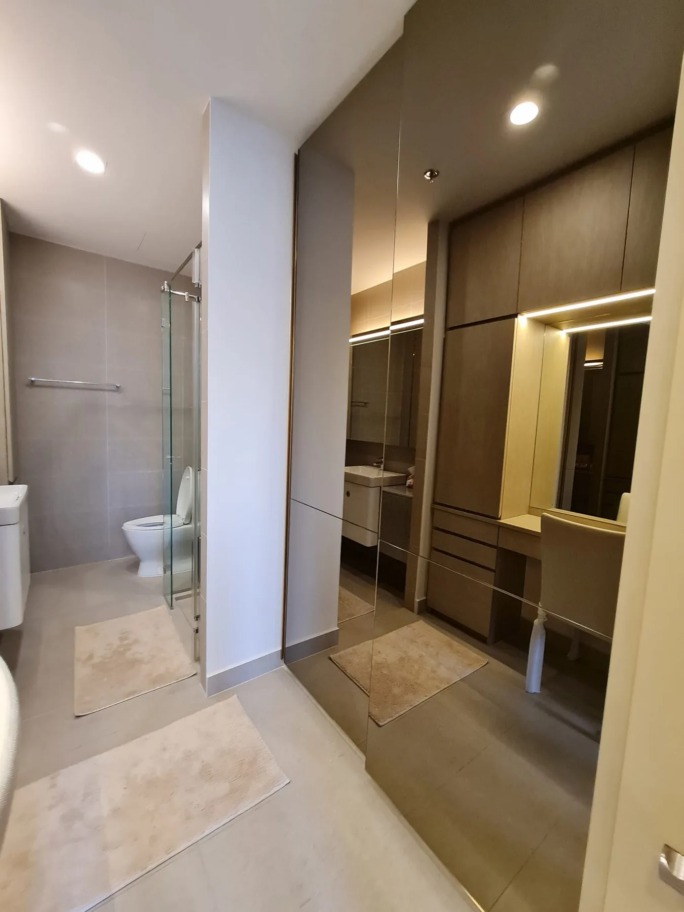 Property photos for Noble Ploenchit