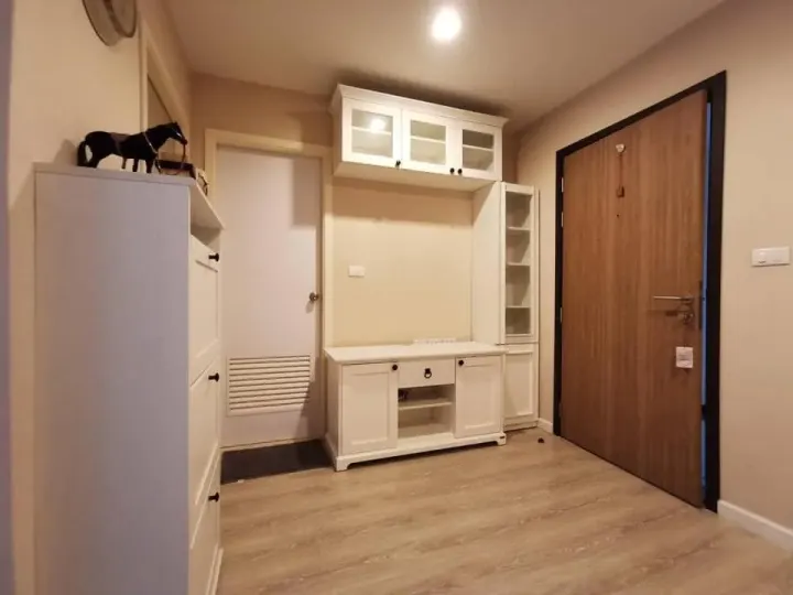 Property photos for Metro Luxe Rama 4