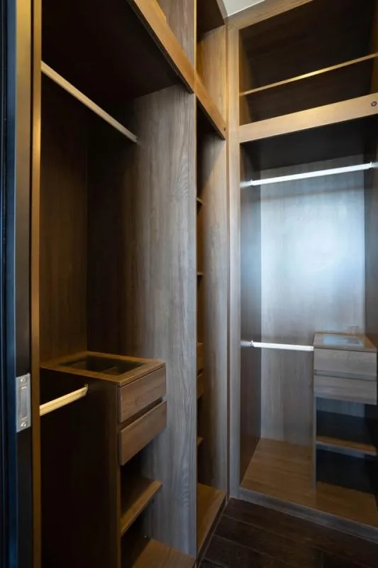 Property photos for Park Origin Thonglor
