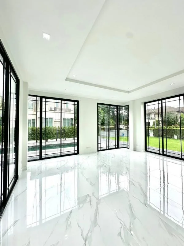 Property photos for Nusasiri Rama II