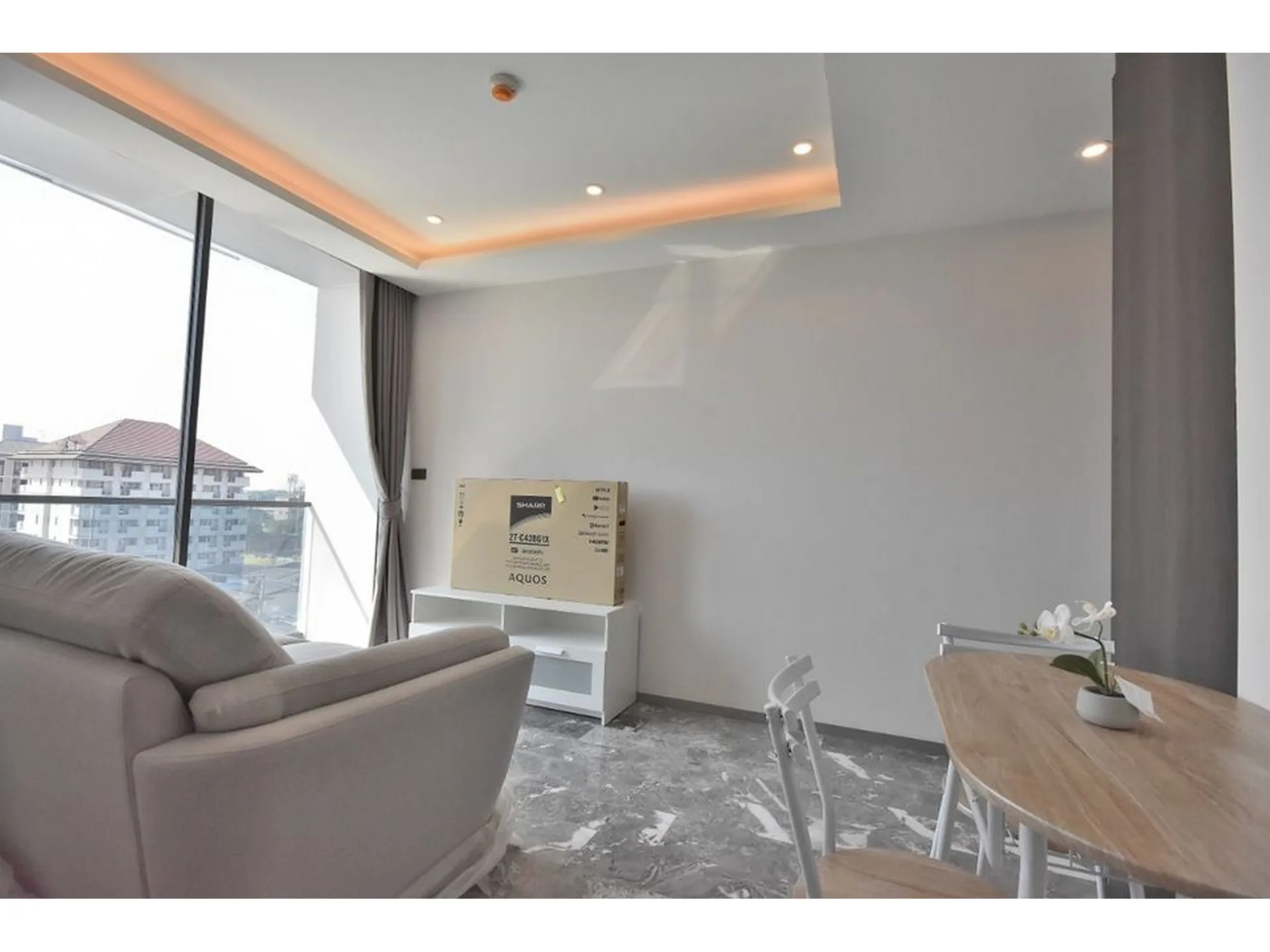 Property photos for 168 Sukhumvit 36