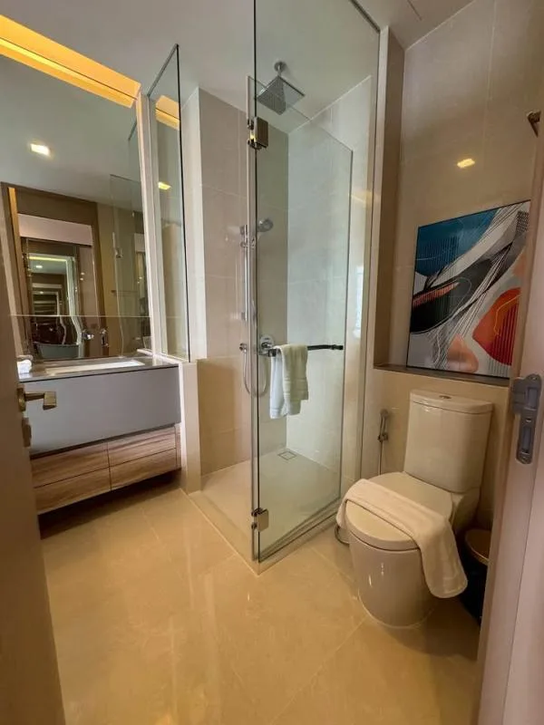 Property photos for The Esse Asoke