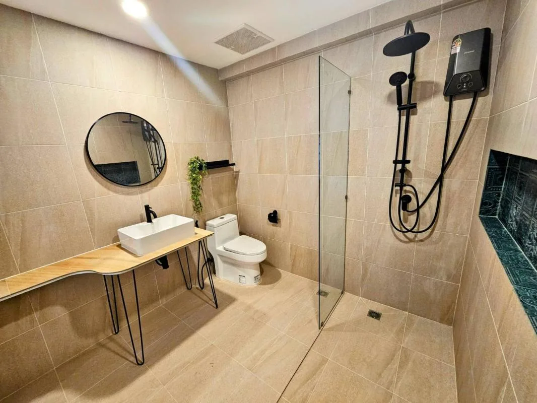 Property photos for Saranjai Mansion